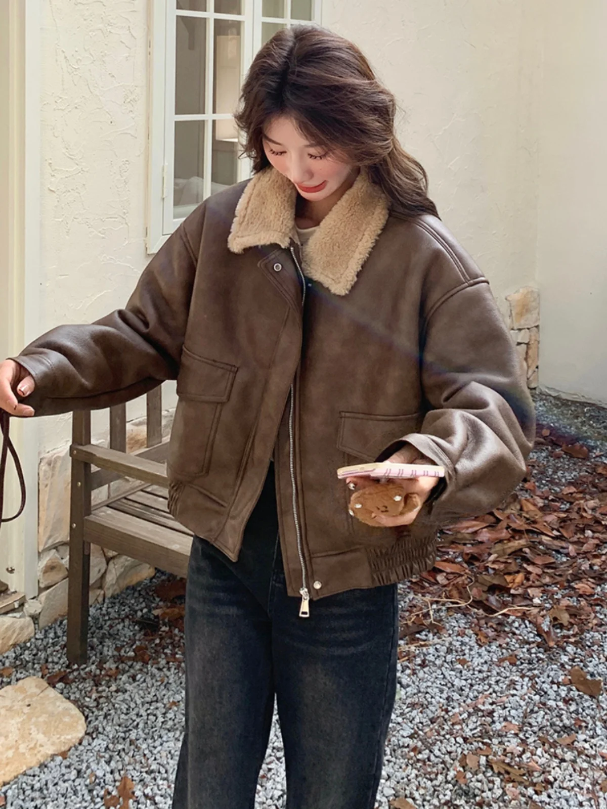 Cálido Thiened Piel marrón Jaet mujer invierno Fce forrado motocicleta Sle eepskin abrigo de cuero calle fresco dulce
