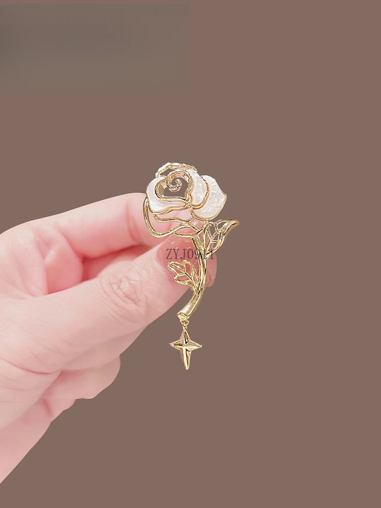 Rose Flower Brooch High-end Women's Delicate Pin Accessories Suit Collar Pin