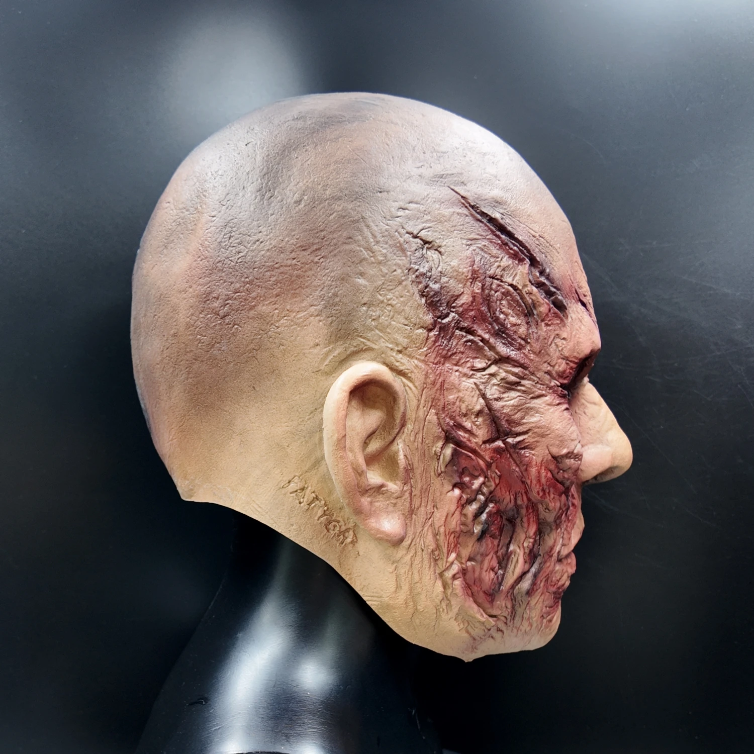 Gruselige Priester-Dämon-Latexmaske, Vollkopf-Halloween-Horrormaske, Erwachsenen-Zombie-Cosplay-Party-Karneval-Kostüm-Requisite – Detail 6