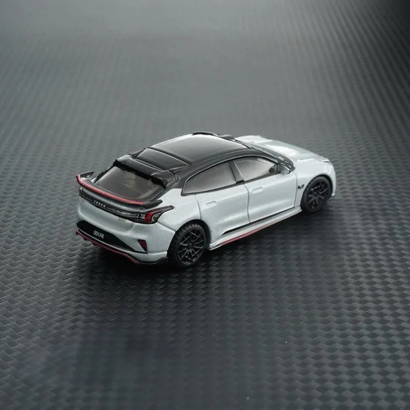 Bburago 1:64 ZEEKR 001 FR Stazione in lega Carro Modello di auto sportiva Fonde sotto pressione Metallo Veicoli a nuova energia Modello di auto Simulazione Regalo per bambini