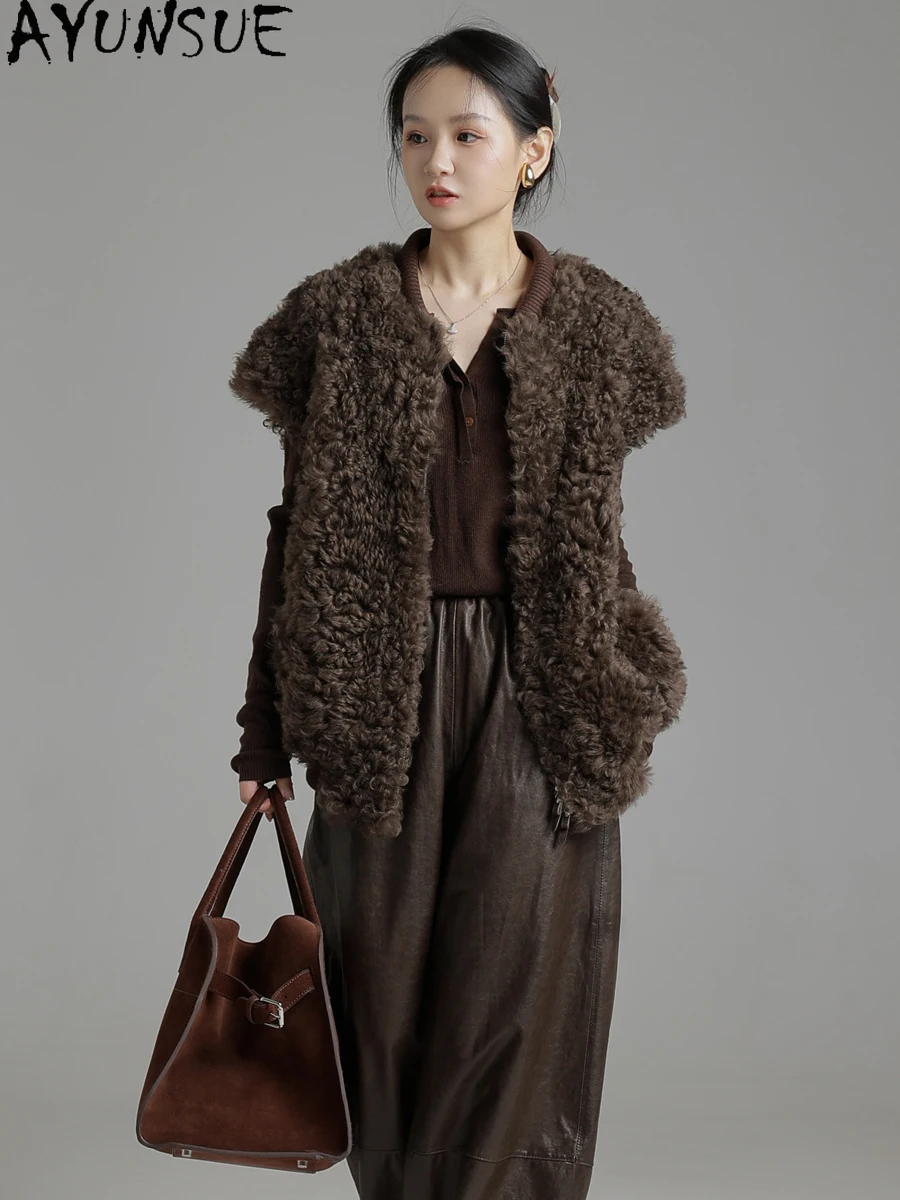 AYUNSUE หนังแกะจริงขนสัตว์เสื้อกั๊กผู้หญิงจริงหนังเสื้อแขนกุดกลางความยาวเสื้อ 2025 ฤดูหนาวเสื้อผ้าหญิงба