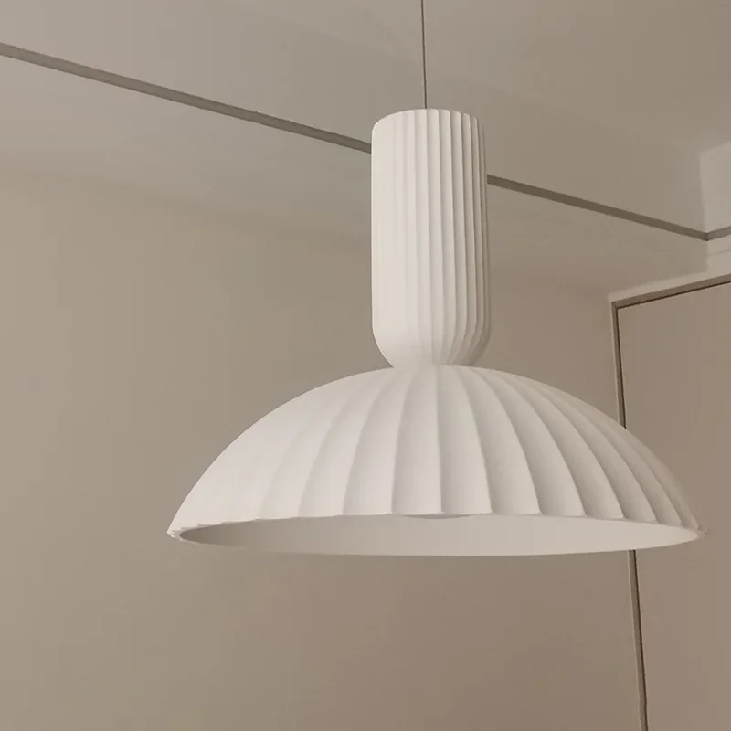 

GHJUYIOL Cream style restaurant pendant light new Nordic style modern minimalist lighting bedroom bedside light French style pen