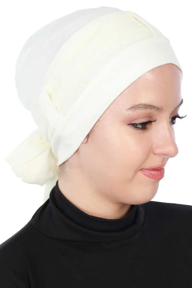 Chiffon-belted gekämmte Knochen creme