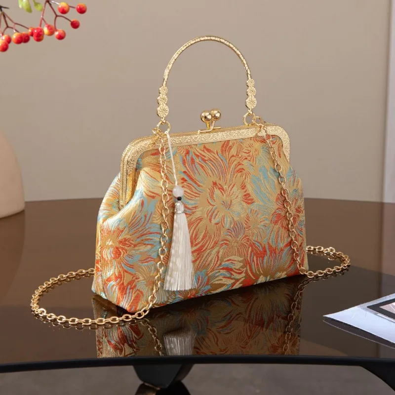Vintage Flower Handbag Retro Chain Crossbody Bag Clutch Kiss Lock Top Handle Shoulder Purse Wallet 2026  flower purse handbag