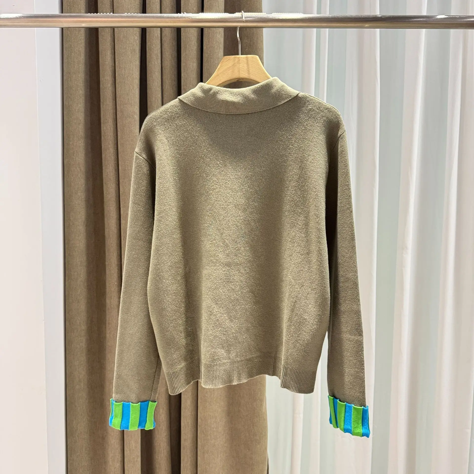 

Women's Polo Collar Long-sleeved Colorblock Casual Sweater Cardigan