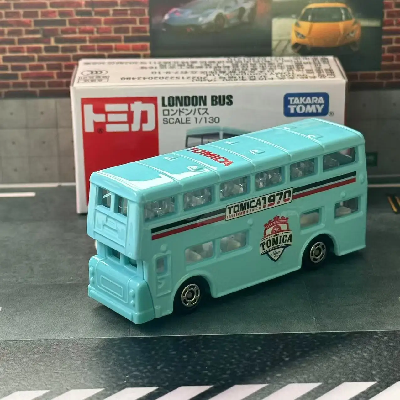 Takara Tomy TOMICA Asia Edition No. 90 London Bus Casting Static Car Alloy Toys Vehicle Diecast Metal Model for Children