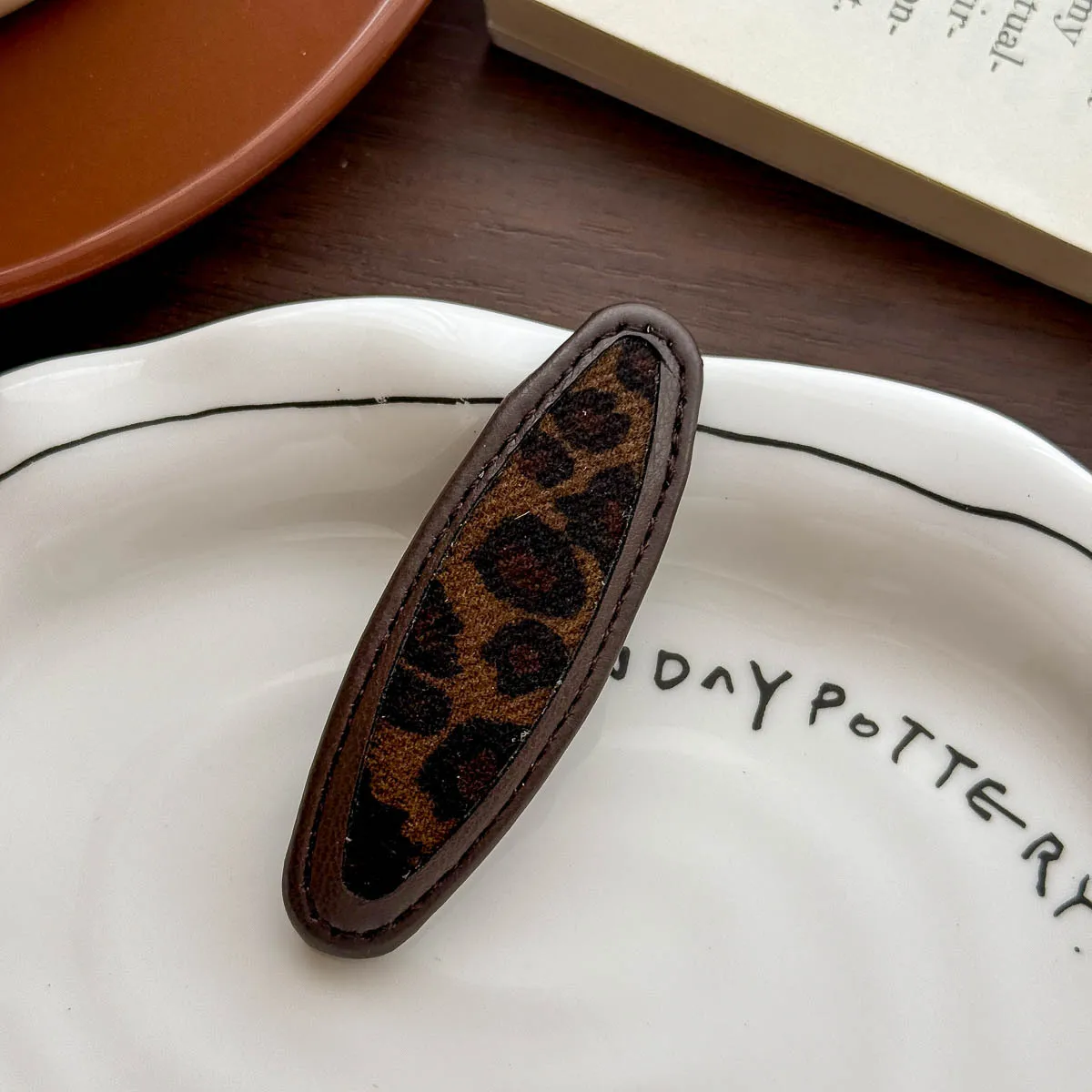 Leopard Print Geometric Hair Clip Autumn Winter Korean Fashion Women's Side Bangs Hairpin Headwear Hair Accessories for Girls