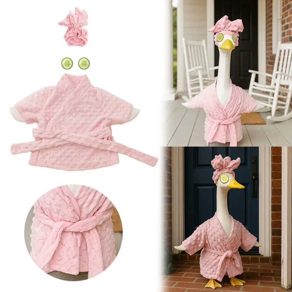 

Pink Plush Goose Costume with Cucumber Eyes 23 Inch Soft Outdoor Decor Headscarf Design Easy Wear Belt Secure Fit for Porch X0A9