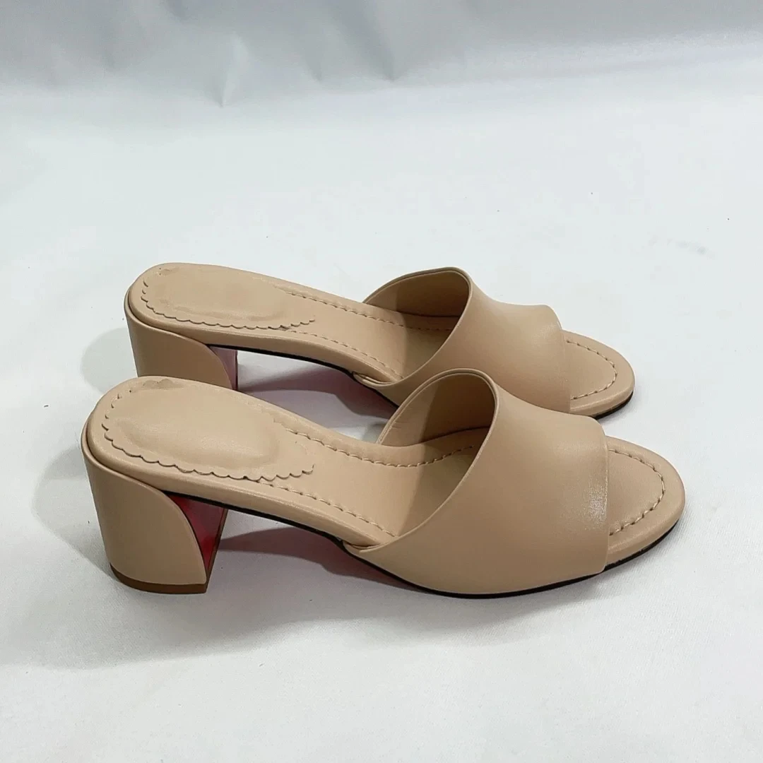 

Soft Leather Red Bottom Sandals For Women Large Size 2025 Summer New Style Slippers Ladies Outdoor Versatile Thick High Heels