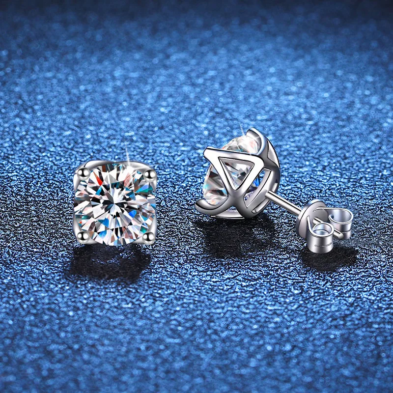 

18K Gold Studded Diamond Earrings, Stylish and Simple Petal PT950, Women's Platinum Moissanite Earrings