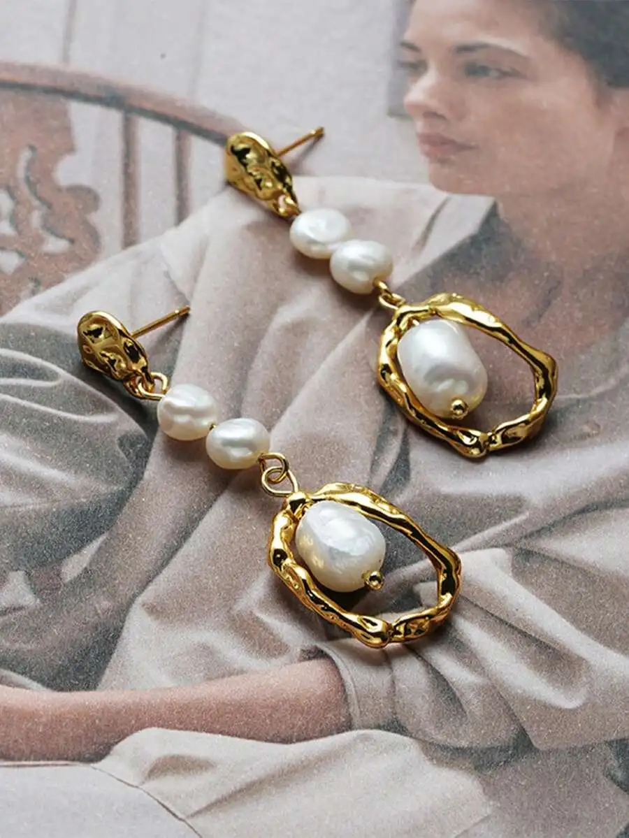 1pair Natural Pearl Earrings For Women, European And American Style Luxurious Long Ear Studs With High-End Feeling