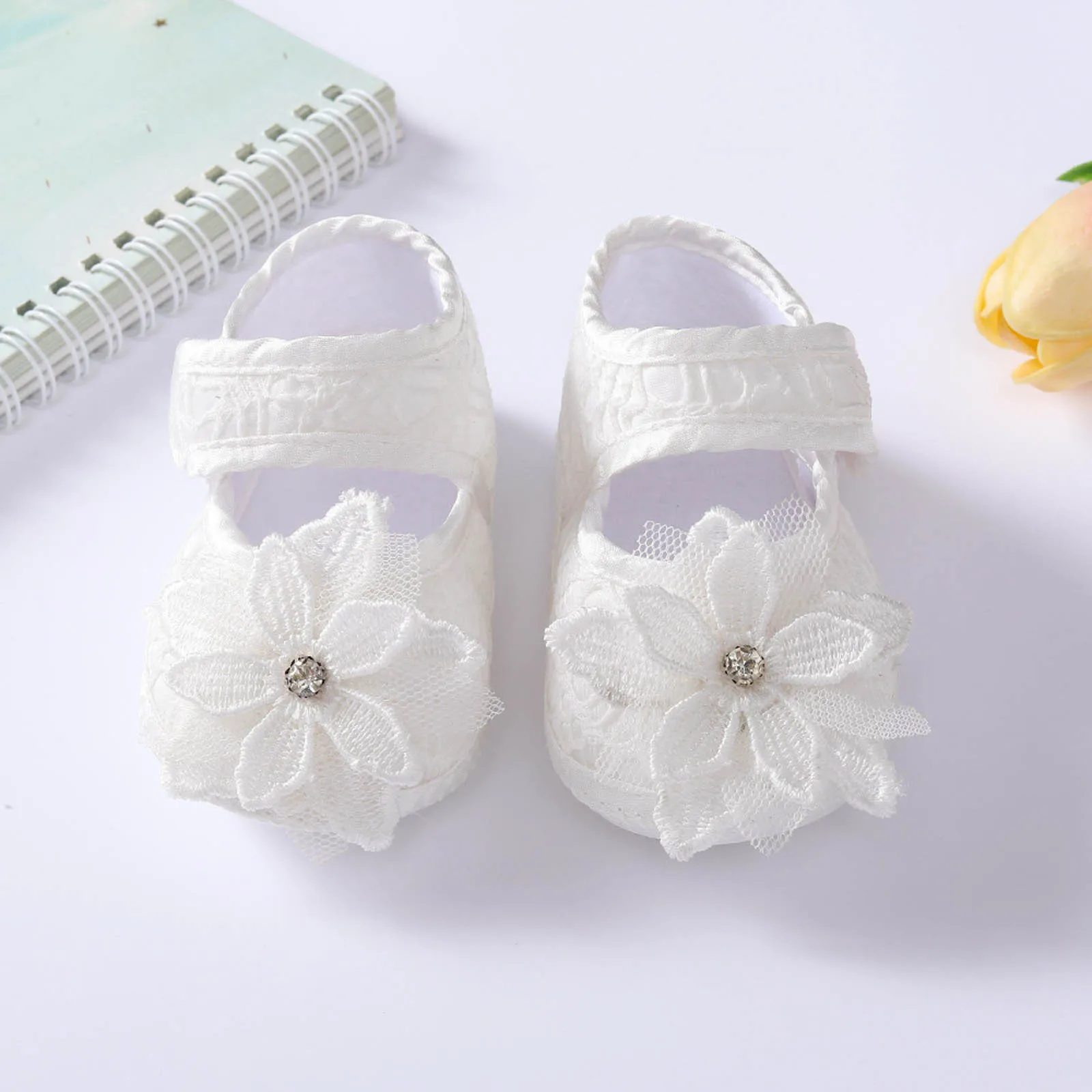 Zapatos para bebés y niñas, zapatos antideslizantes de suela blanda para caminar, zapatos planos con lazo de encaje para primeros pasos, zapatos de princesa para primavera y verano