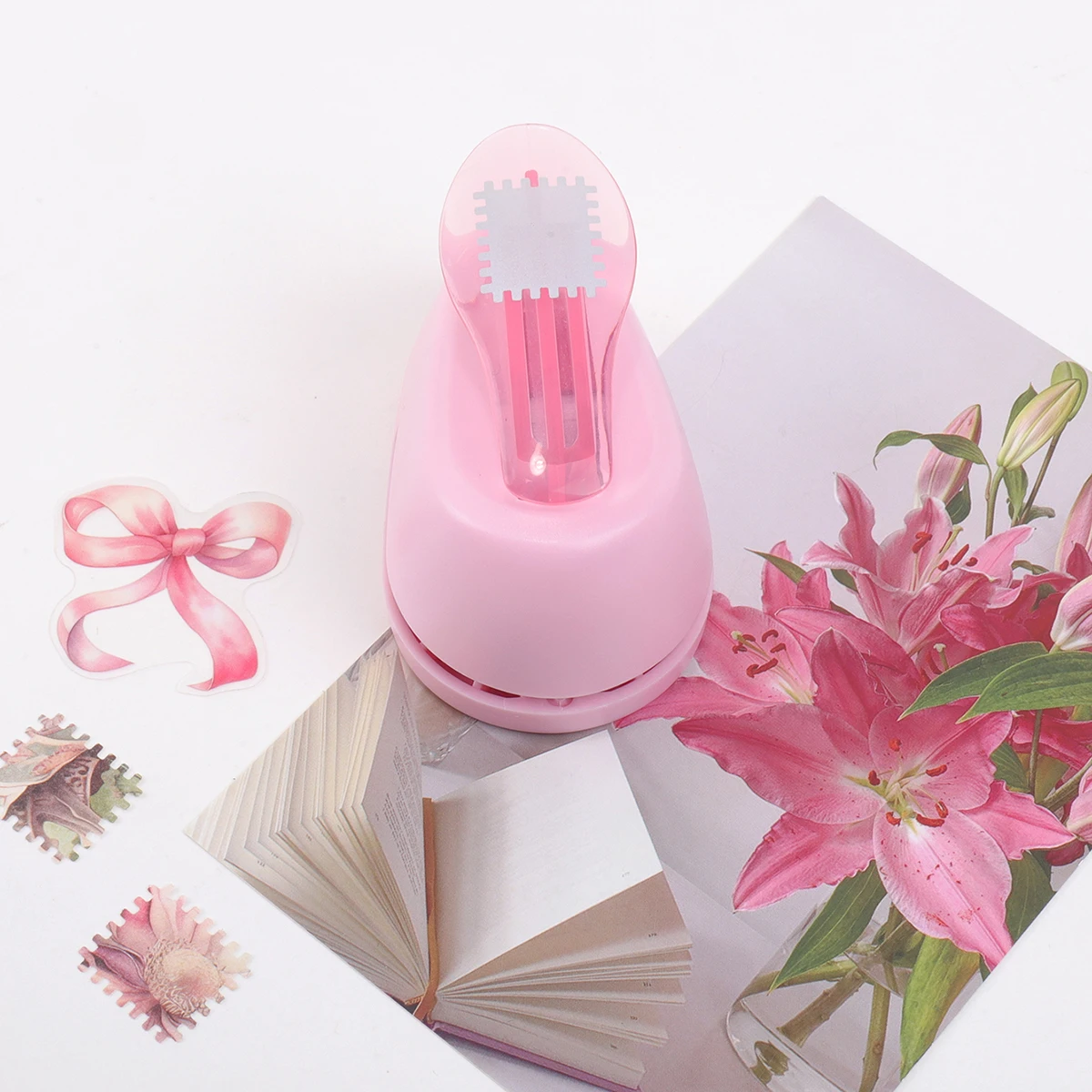 Thumbnail 4 - #19 Discounted Paper Hole Punchers Worth Buying