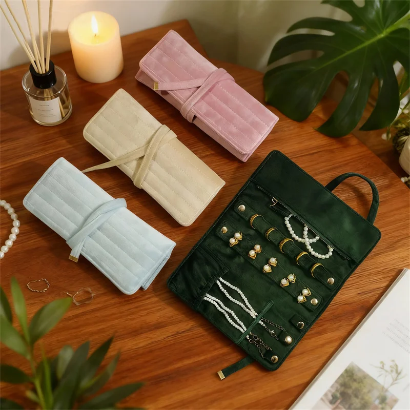 Portable Foldable Jewelry Roll Organizer,Untangled Velvet Travel Storage Pouch for Necklace Ring Earring Bracelet Ideal for gift