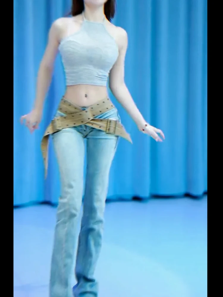 

Slim Fit Bell Bot Denim Jeans Women's American Retro Distred Cross Waist Belt Design Casual Trousers for Daily Wear