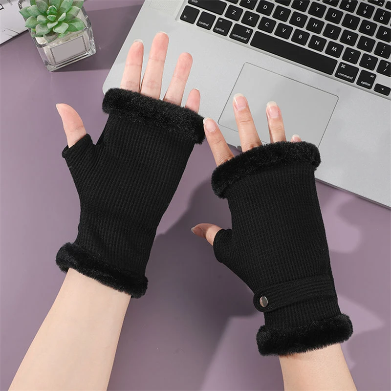 

2023 Autumn/winter New Waffle Half Finger Plush Gloves Women's Winter New Office Cold And Warm Gloves Keep Warm Plush Furry