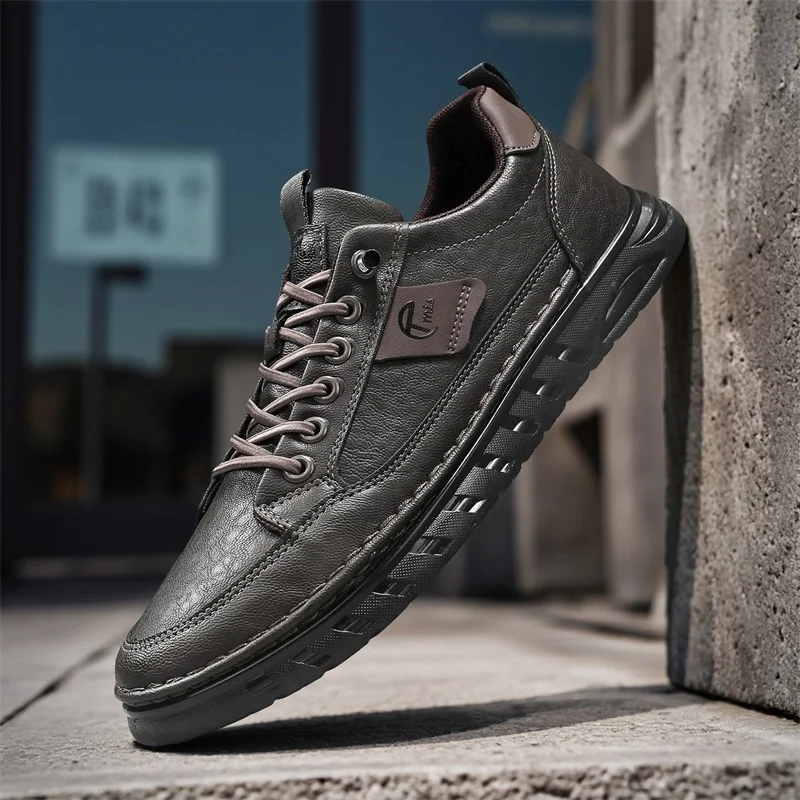 Fashion Italian Casual Leather Shoe Men's Lace Up Outdoor Oxford Shoes Antiskid Walking Shoes Office Flat Designer Board Shoes