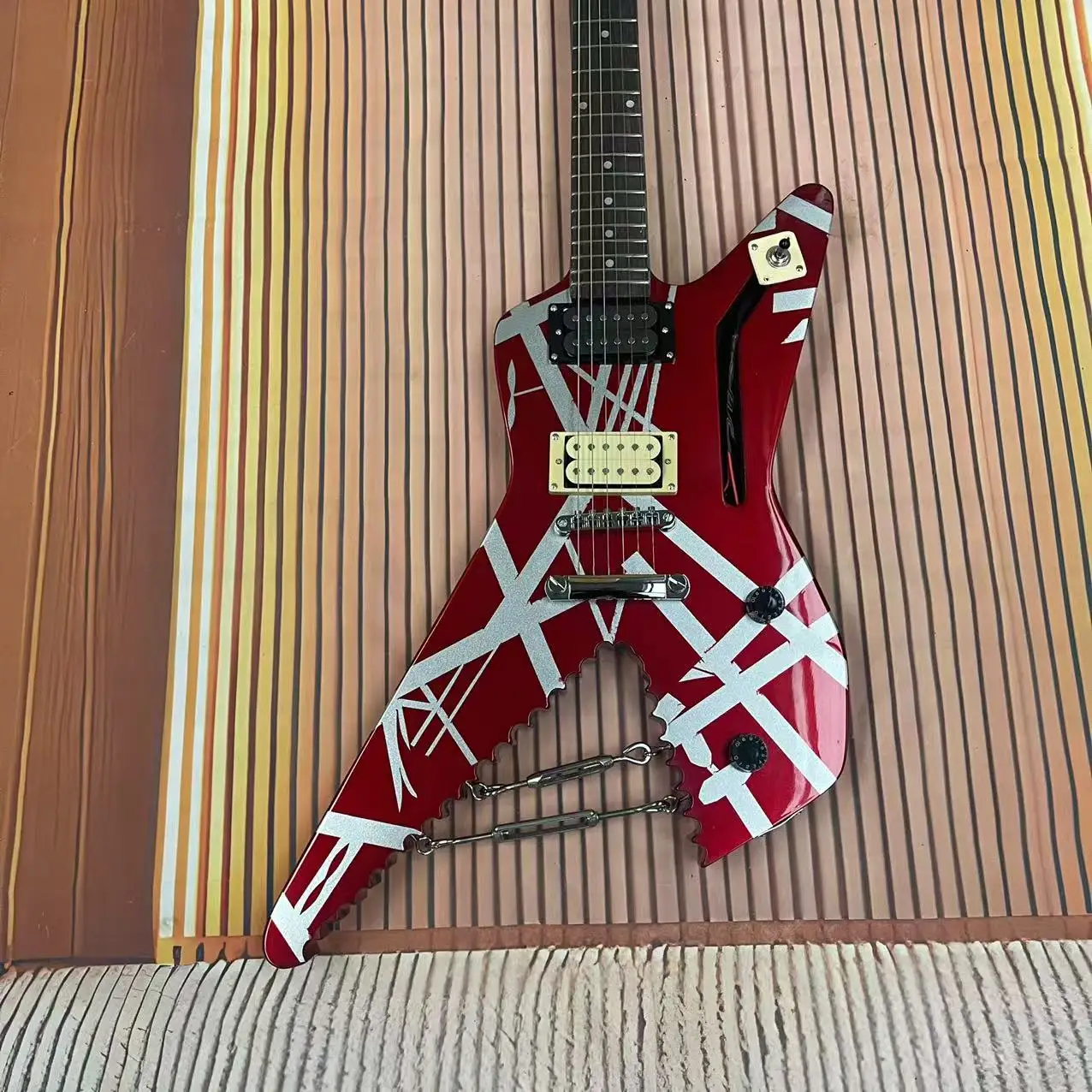 Alien 6-chord electric guitar metal red body, factory real picture, in stock