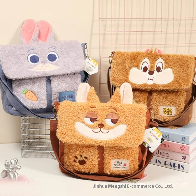 

Zootopia 25Cm Plush Doll Toy Bag Disney Strawberry Bear Qiqi Judy Nick Travel Time Vitality Messenger Bag Girl Birthday Gift