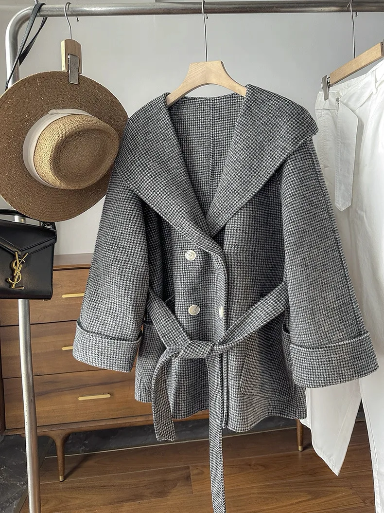 Handmade Double-Sided Woolen Coat with Hood for Women Versatile Autumn Winter Fashion Commute Style Long Sleeve Plaid Pattern