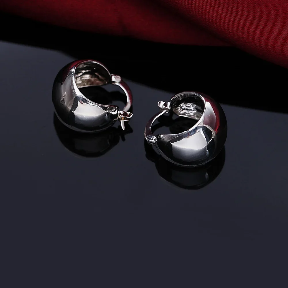 Hot Smooth round Earrings 925 Sterling Silver Fashion for Women classic Brands Jewelry Wedding party popular Christmas Gifts
