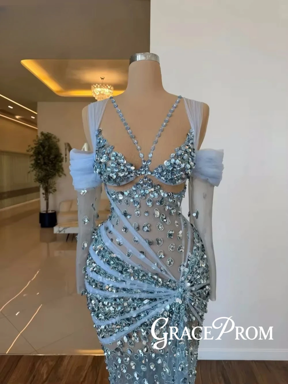 

Синее иллюзионное вечернее платье с открытыми плечами, прямое коктейльное платье с бисером, женское платье для торжественных случаев, нежная одежда для выпускного вечера по индивидуальному заказу