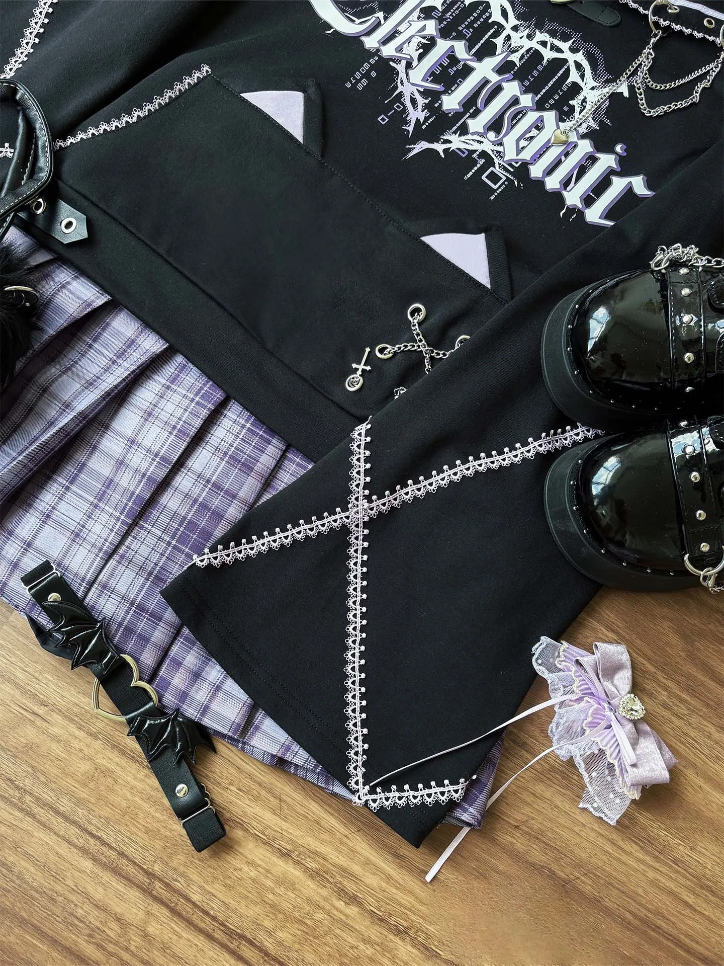 Autumn 2025 Heavy Industry Chain Sweatshirt Jacket Japanese Original Design Subculture Navy Collar Off-Shoulder Loose To Hoodies