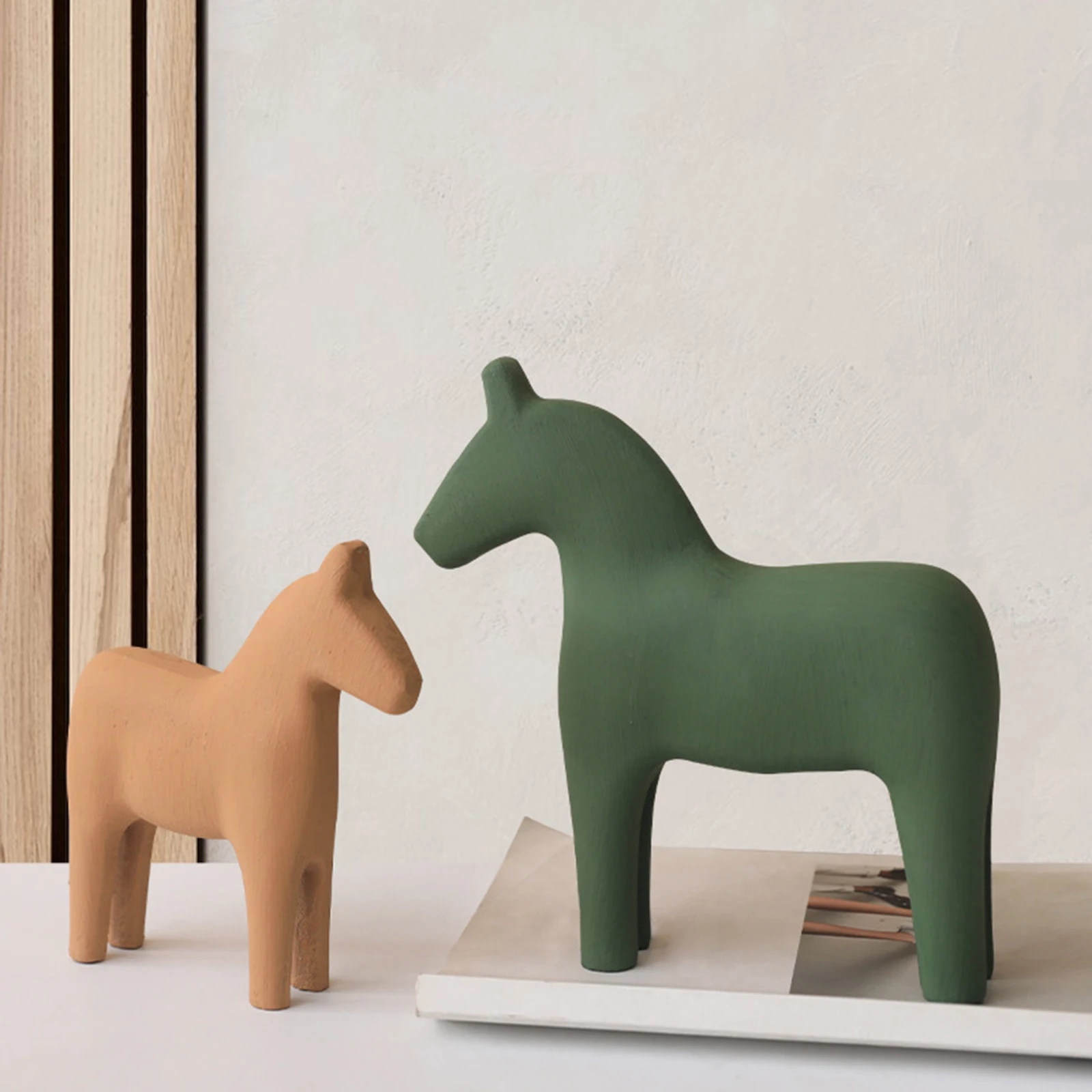 Wooden Creative Horse Figurine Minimalism Trojan Statue Wood Animal Figurines Home Decoration Desktop Bookshelf Ornament