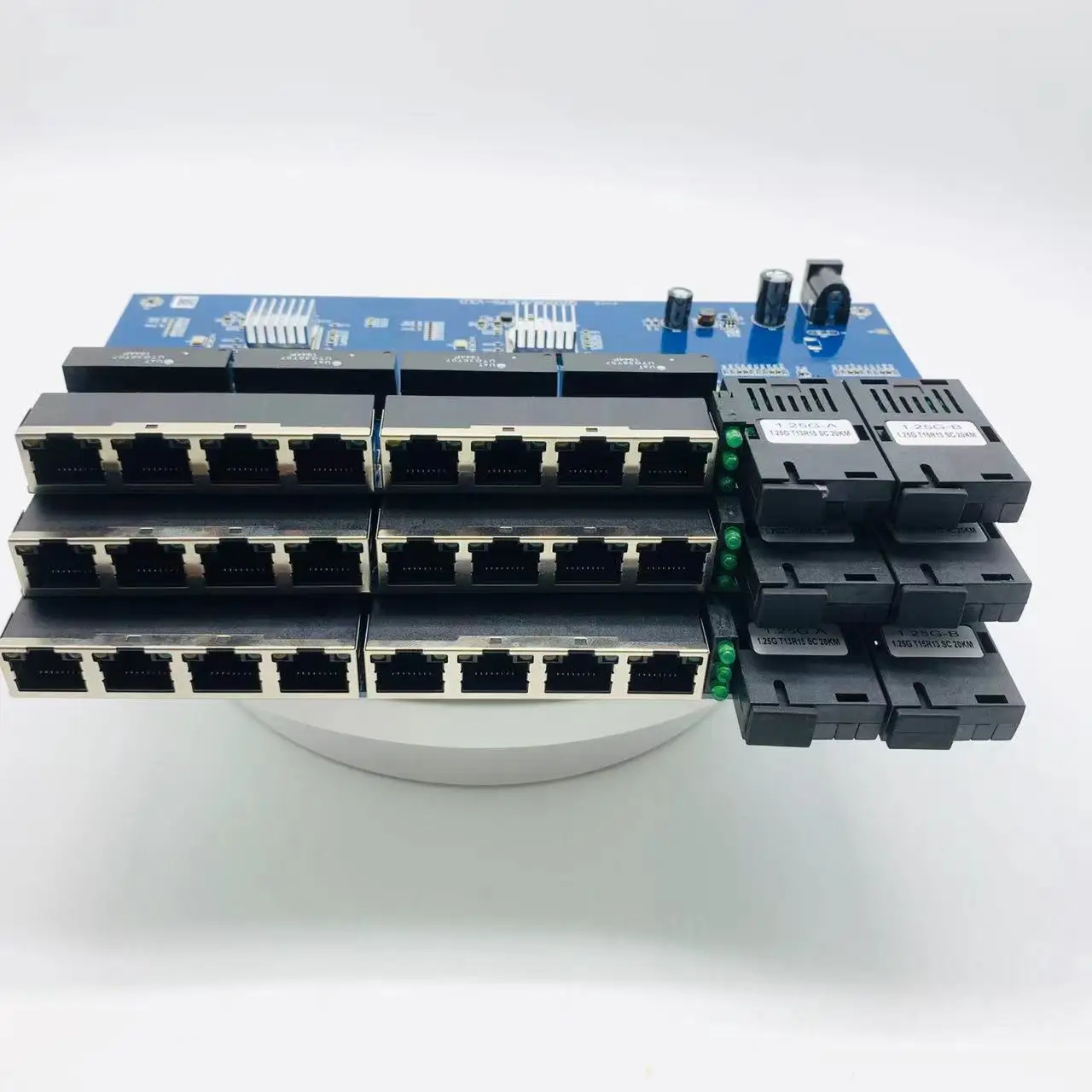 

Gigabit placa Metro Switch fibra 10/100/1000M 2 SC Fiber Port 8 RJ45 UTP 2F8E Fast Ethernet PCBA Оптоволоконный медиаконвертер