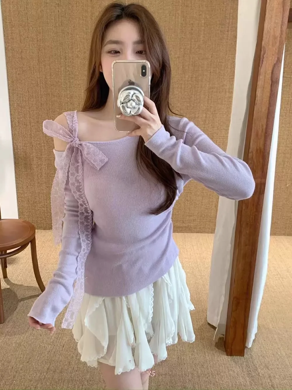 Elegant Lace Splice Shoulder Bared Long Sleeve T Shirt Women's Fashion Design Spring New Style One Shoulder Top Korean Style