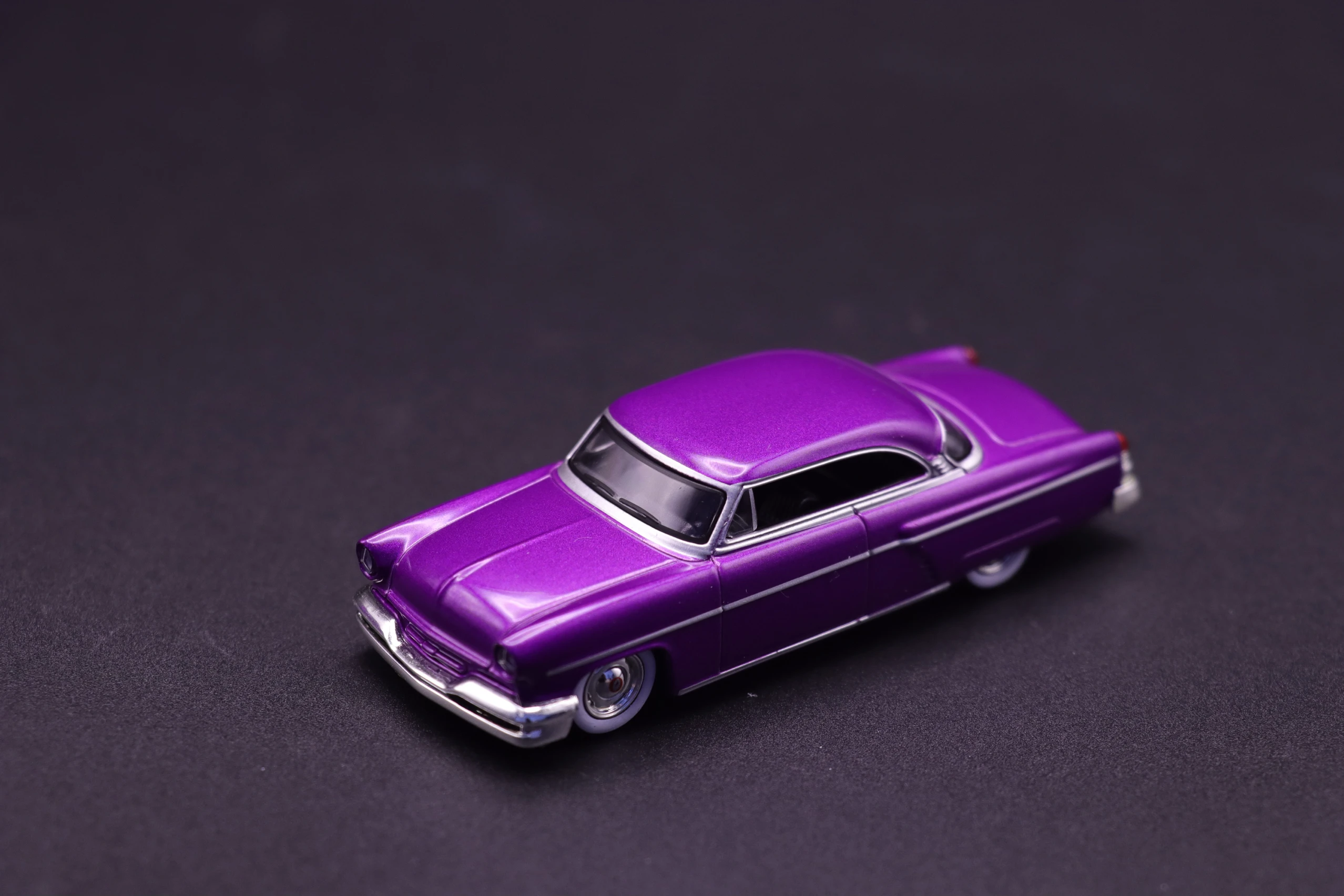 

МОДЕЛЬ TSM MINIGT # 757 1/64 Модель автомобиля Lincoln Capri Hot Rod 1954, литая под давлением сплава