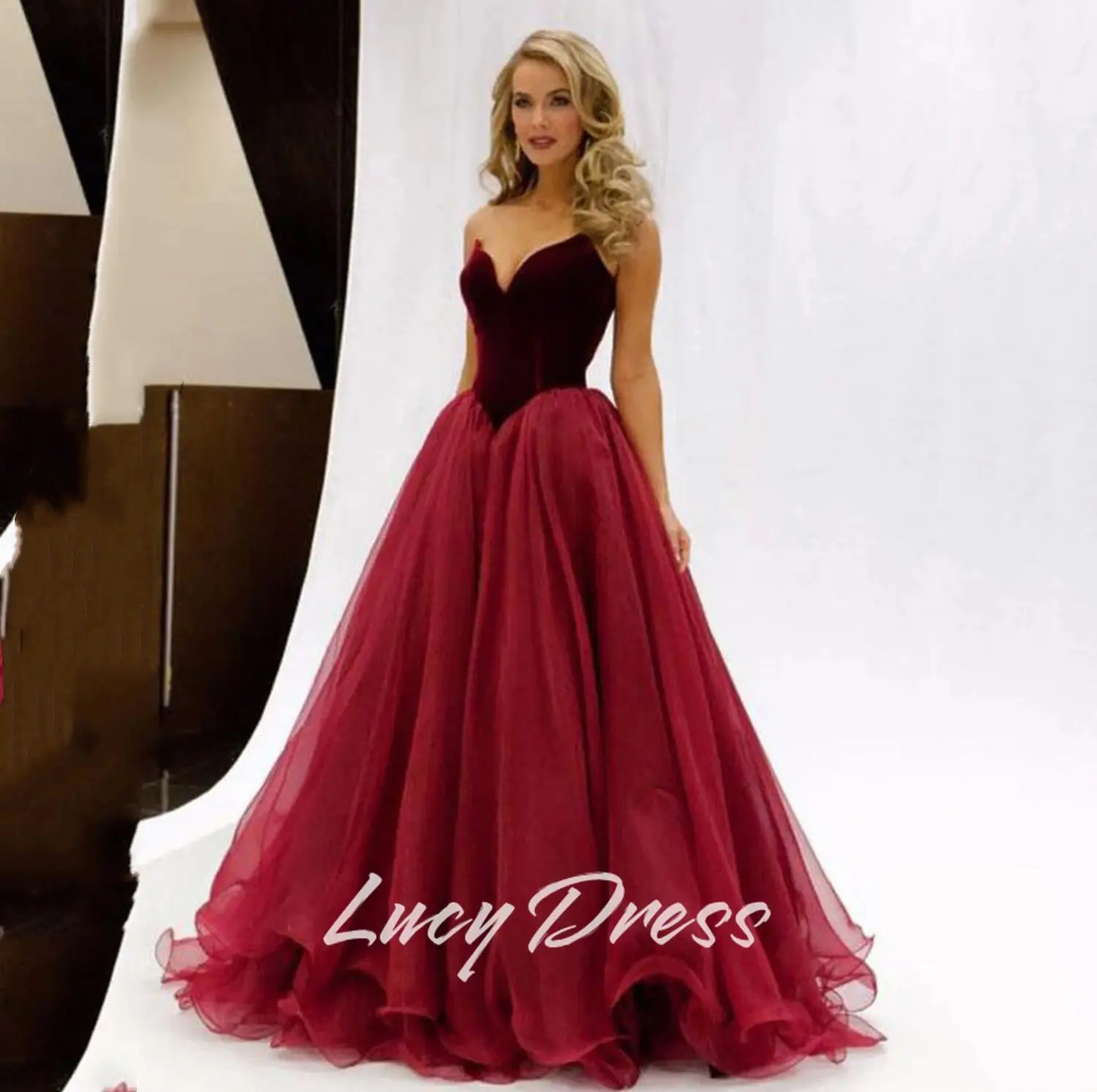 Lucy ที่กําหนดเองค็อกเทลชุดราตรีชุดปาร์ตี้หรูหราชุดพรหมชุดสําหรับโอกาสพิเศษชุด Gala