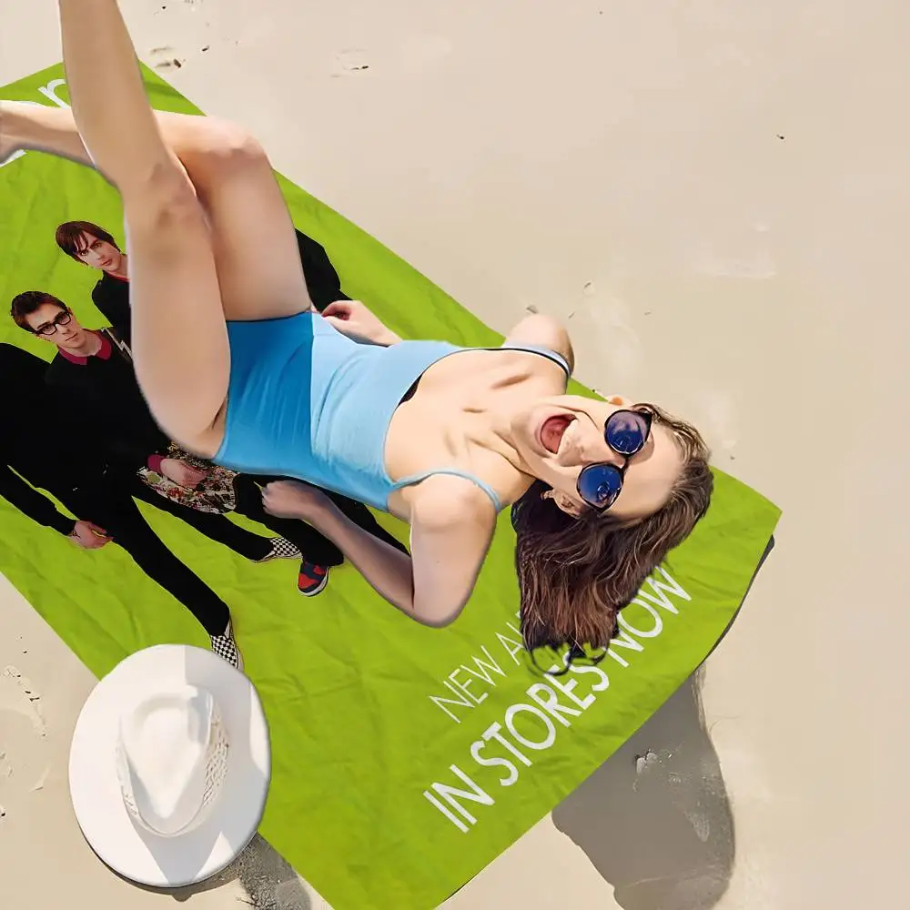 Weezer Music Band Microfiber Beach Towel Absorbent Quick Dry Soft Yoga Swimming Resort Mountain Climbing Towel
