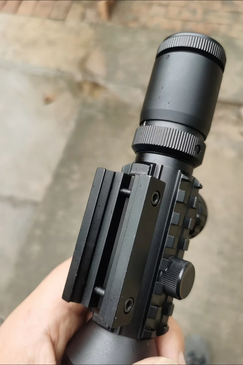 3-10x Variable Magnification, 30mm Large-diameter Tube,illuminated Reticle, Shockproof,M9 Outdoorobservation Toy Model Ornament