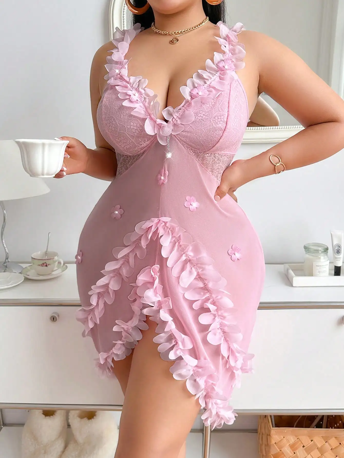 

Ночная сорочка больших размеров розового цвета с рюшами, кружевом и жемчужными акцентами, сексуальная и женственная одежда для сна