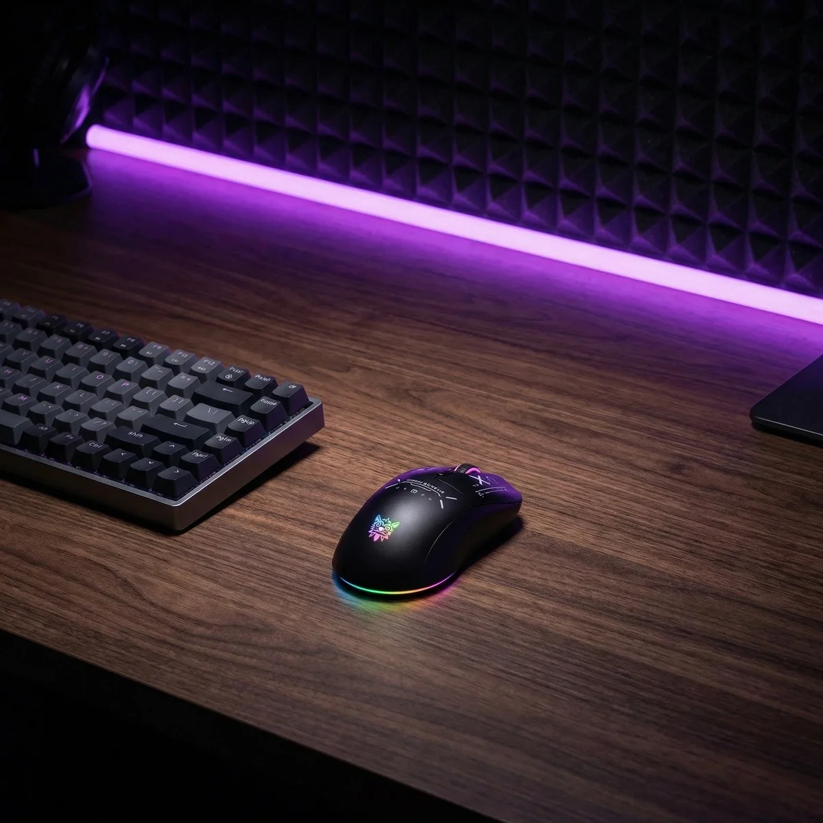 

Беспроводная игровая мышь ONIKUMA CW935 2.4G USB с 6 регулируемыми уровнями DPI и RGB-подсветкой, меняющей цвет