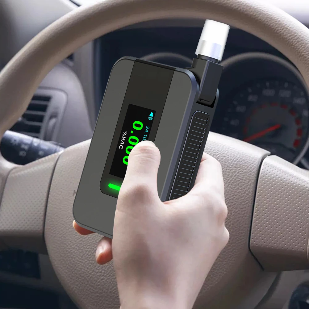 Electrochemical Alcohol Tester Voice Report High Precision Blowing for DRUNK Driving Alcohol Tester for Outdoors Expressway