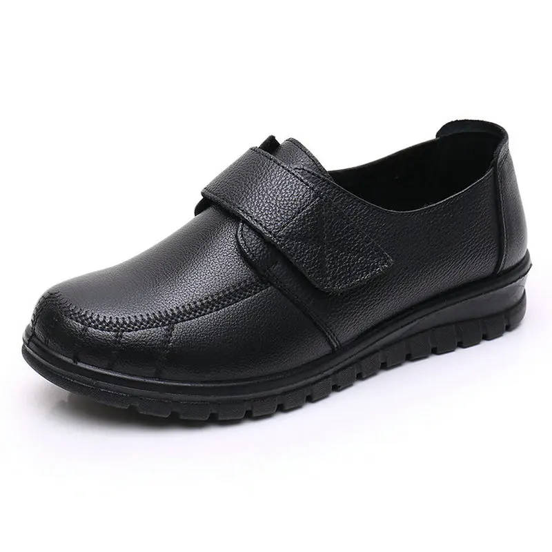Leather flat bottom large size women\'s shoes casual comfortable non-slip soft leather shoes spring and autumn mother work shoes