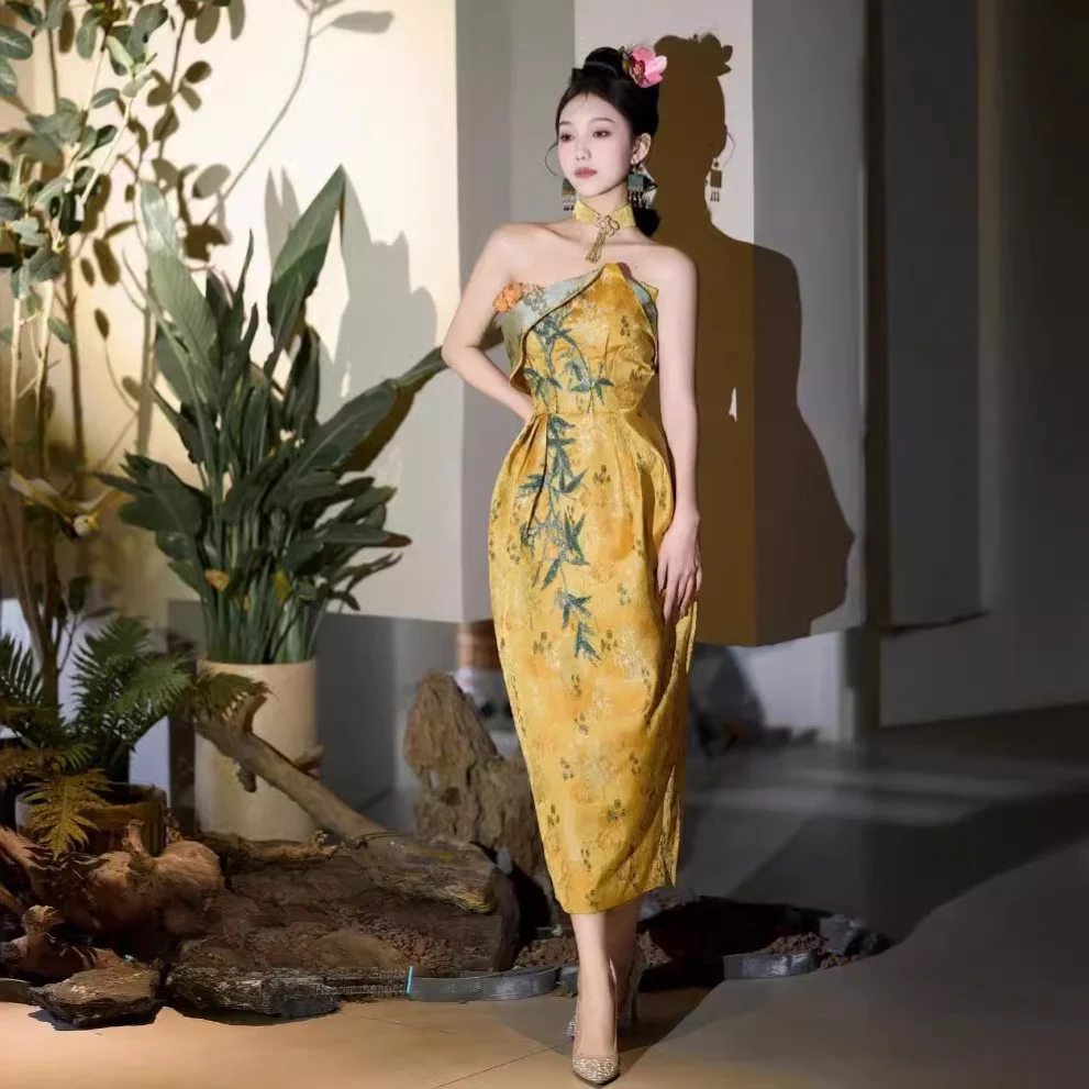 

Ele, новый китайский свадебный костюм Dr 2025 года, роскошный костюм для сервировки вина для невесты, летняя длинная юбка с высокой талией