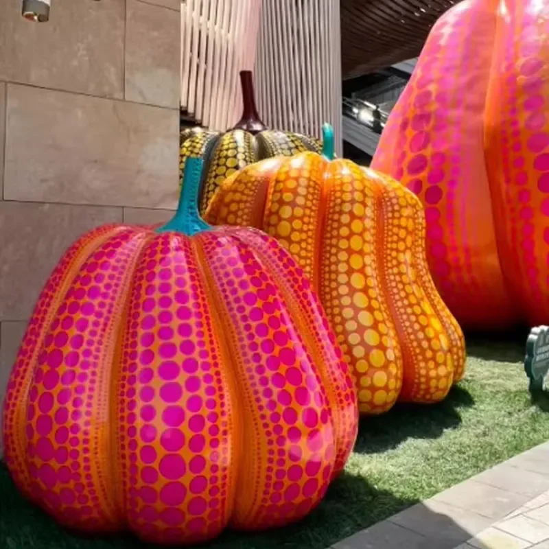 Large Fiberglass Pumpkin Sculpture for Holiday Thanksgiving Decor Resin Art Statue Outdoor Garden Display Home Decoration