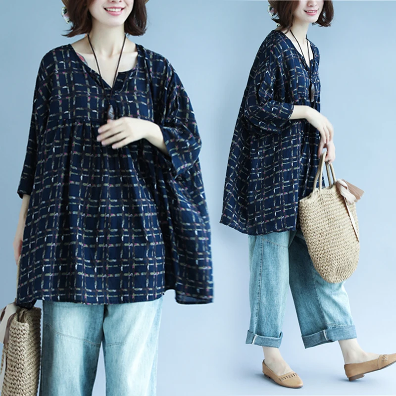 Wygodna koszulka z kwiatowym nadrukiem, wysoki stan, mały dekolt w serek, styl lalki, odzież damska plus size, nowa kolekcja wiosna-lato, uniwersalna.