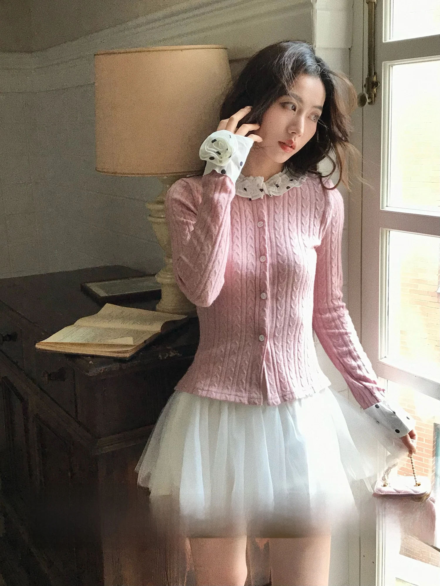 

Slim Fit Knitted Cardigan Women's Polka Dot Lace Twist Knit Early Spring Faion Soft Korean Sle Commute Sle
