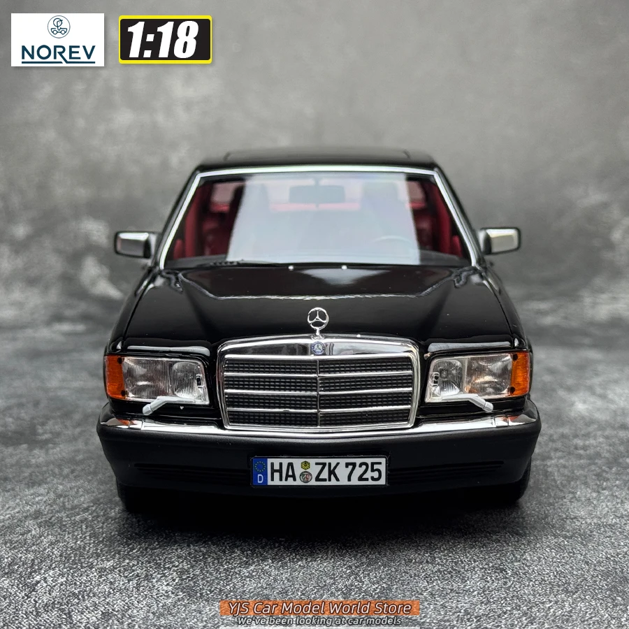 NOREV Cast Model 1/18 BEN. 560sel - Black - 1979 - S-Class w116