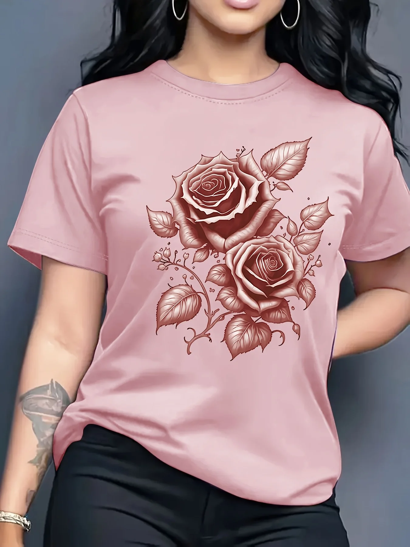 Rose Print T-shirt Women Round Neck T-Shirt  Simple Design Versatile Suitable for Daily Leisure Showing Natural Elegant Style