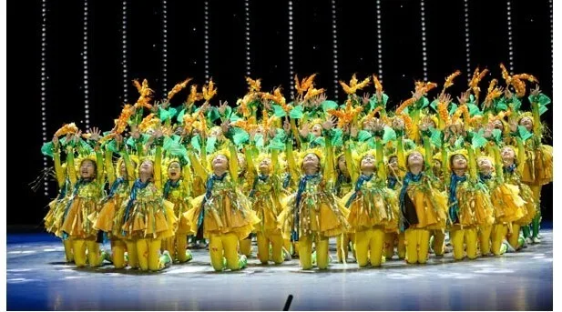 Ropa de estilo Lotus para niños, espantapájaros, disfraces de baile, ropa de rendimiento de baile, conjunto completo