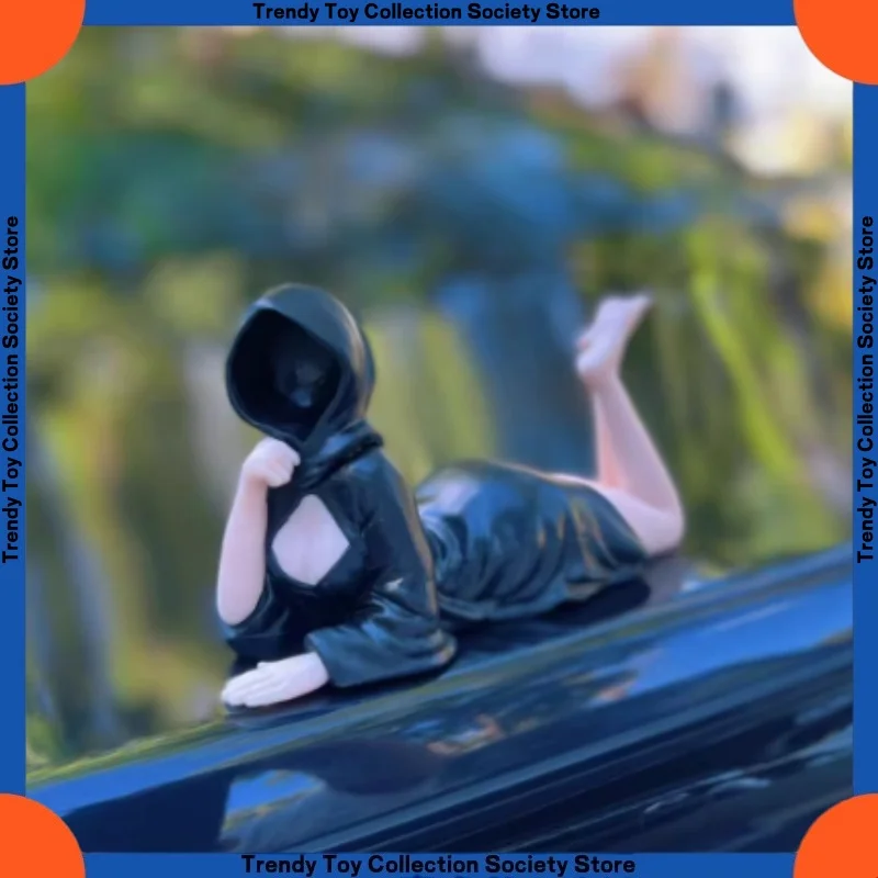 

New Black Robe Queen Halloween Mysterious Statue Bookshelf Desktop Decorative Item Decorative Figurine Festival Gift