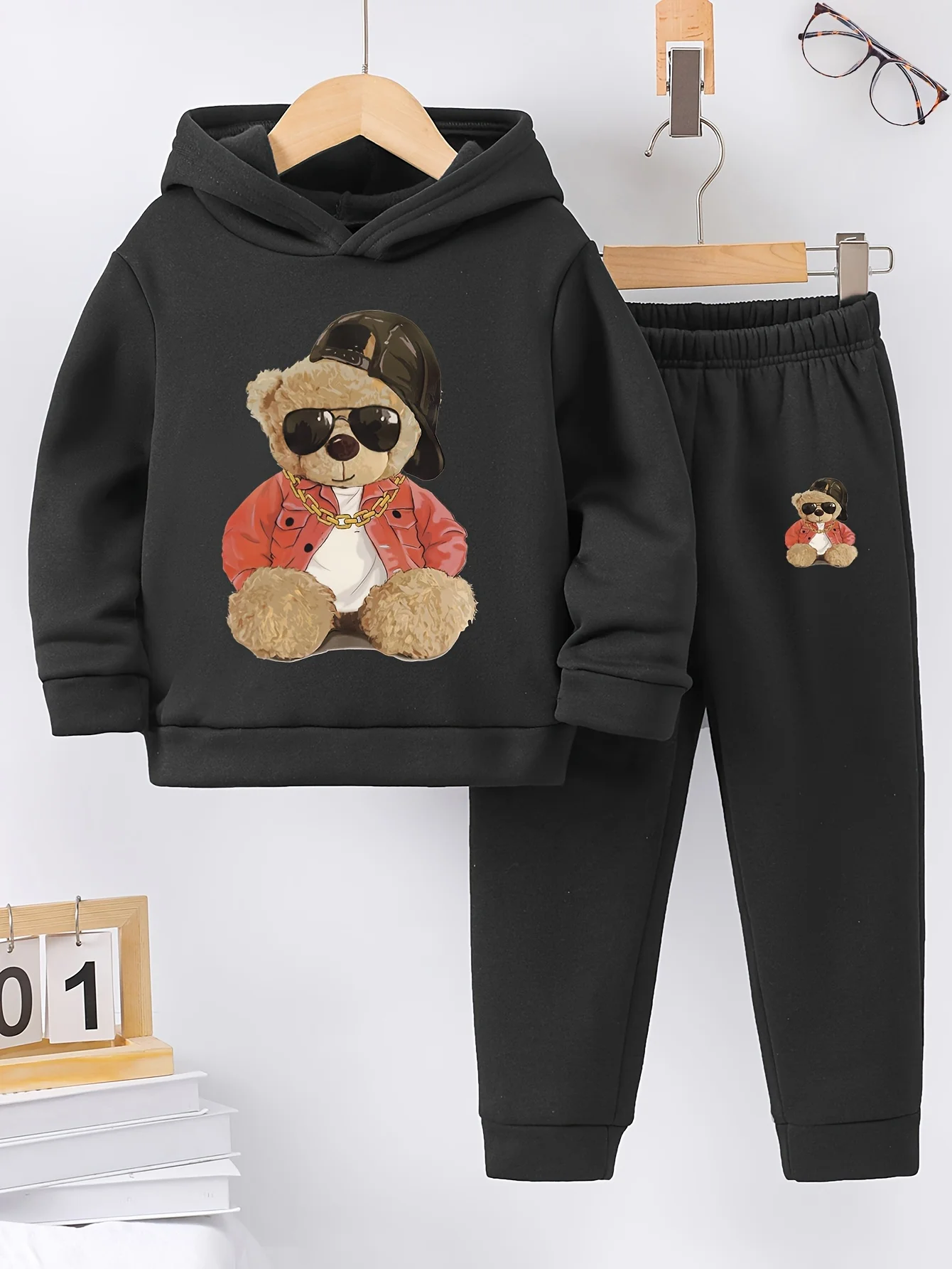 2sets Fall/Winter new casual comfort sports style warm boy print warm lining hoodie and tracksuit pants