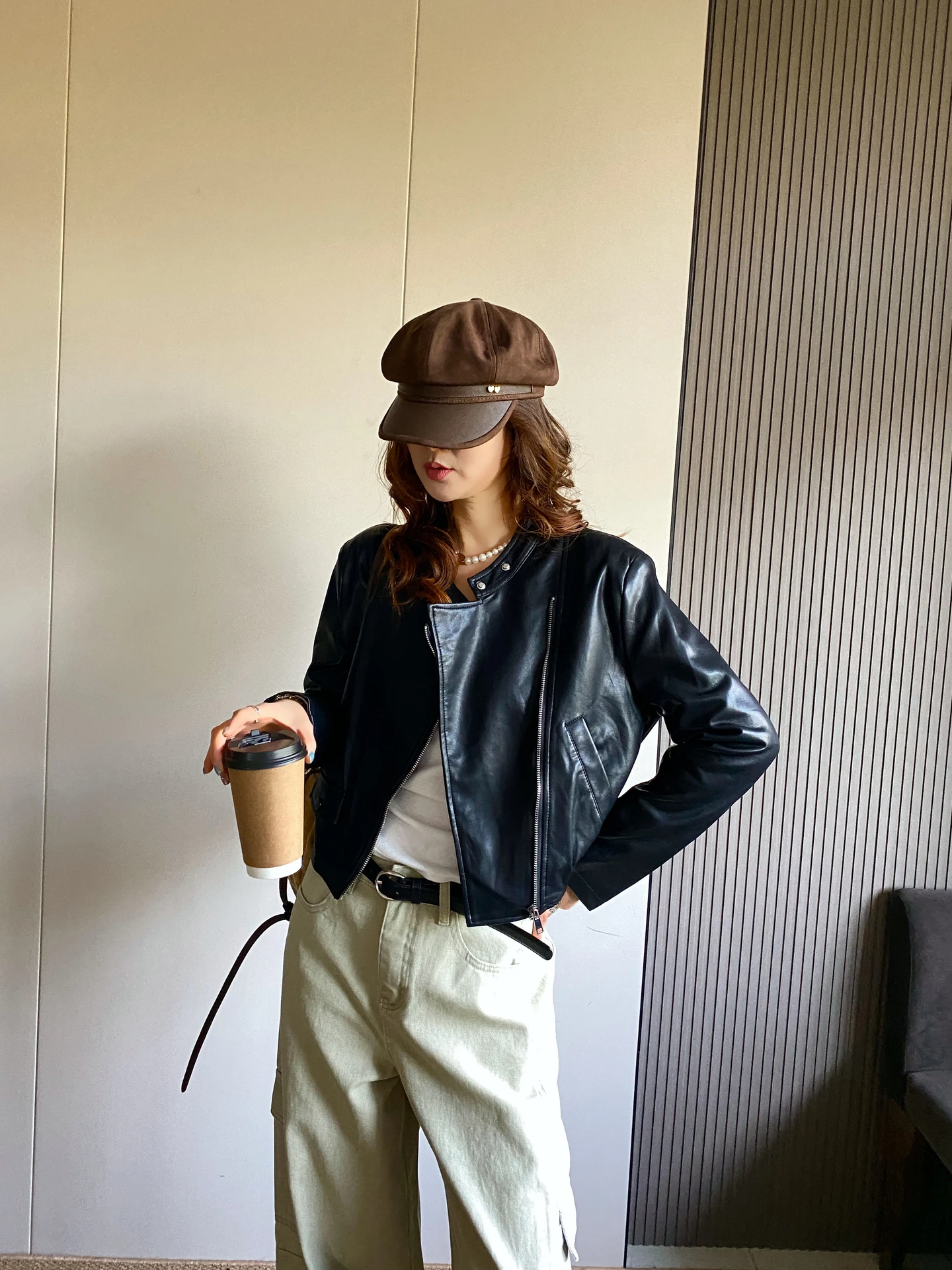 Retro Schwarze PU-Leder Bikerjacke für Damen, Locker Geschnittener Mantel, Straßenstil, Wärmend, Tägliche Kleidung, Frühling 2026 Neuerscheinung