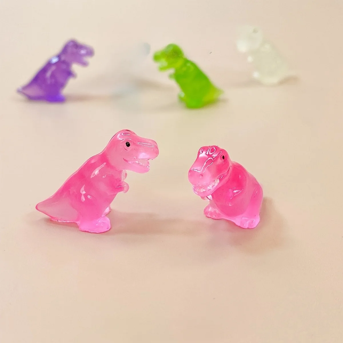 100/50pc Luminous Mini Resin Luminous Mini Tyrannosaurus Rex  Fairy Garden Decor Home Decor Micro Landscape DIY Accessories view 3