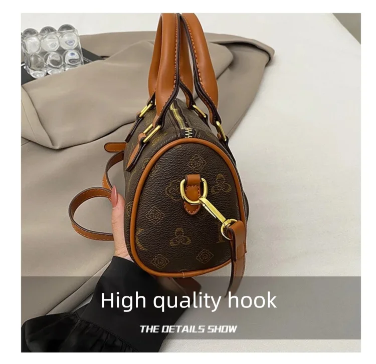 Neue Boston Pillow Bag für Damen, klassischer Stil, florale Einzelschulter-Handtasche für Senioren, weiches Leder, kleine quadratische Tasche für den täglichen Gebrauch. – Detail 4